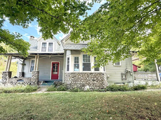 $250,000 | 26 Minard Hill Road, Groton, VT 05046