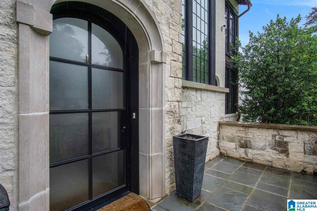 3041 Canterbury Road Birmingham, AL 35223 - Photo 3 of 50