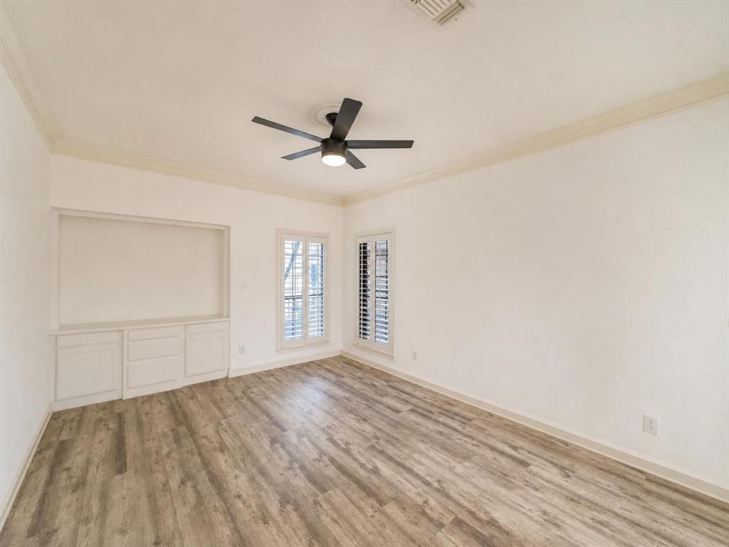 70 Legend Road Benbrook, TX 76132 - Photo 25 of 33 Gallery Image 25