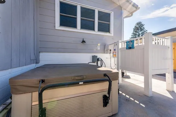 a view of utility room