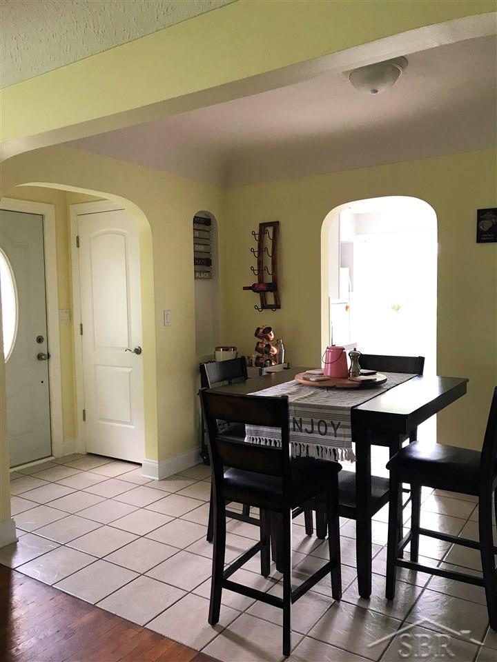 1416 North Center Road Saginaw, MI 48638 - Photo 9 of 55 31383611-8.JPG