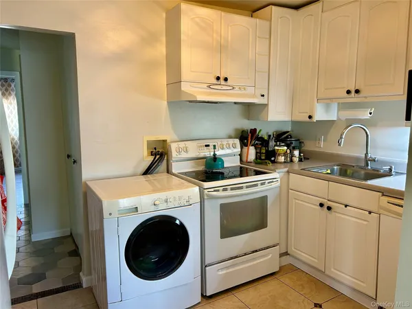 $249,000 | 40 Scarborough Lane, Unit A, Wappingers Falls, NY 12590