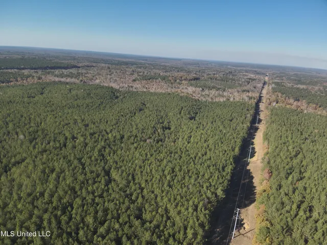 $570,000 | 2000 Highway 35 West Ms 39192, West, MS 39192