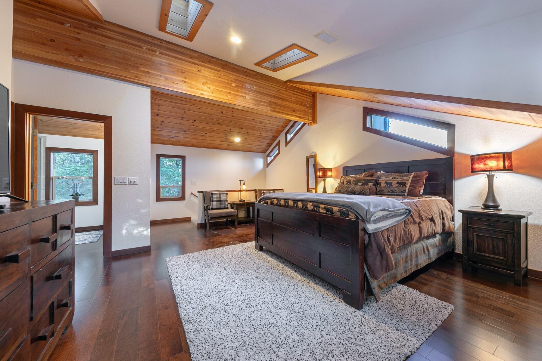 3551 Courchevel Road Tahoe City, CA 96145 - Photo 14 of 26