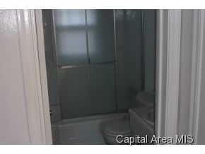 2205 Montgomery Lane Springfield, IL 62703 - Photo 9 of 12