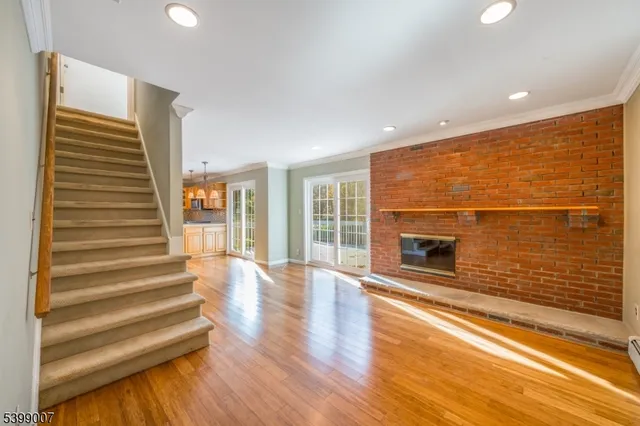 $799,000 | 367 Greenbrier Court, Mountainside, NJ 07092