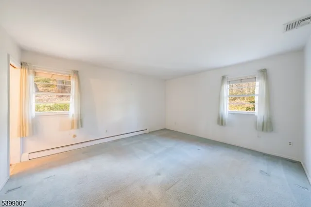 $799,000 | 367 Greenbrier Court, Mountainside, NJ 07092