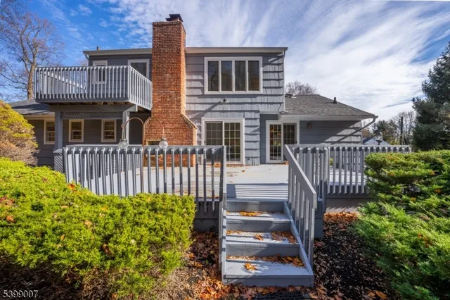 $799,000 | 367 Greenbrier Court, Mountainside, NJ 07092