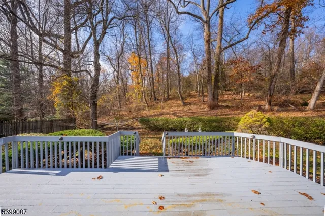 $799,000 | 367 Greenbrier Court, Mountainside, NJ 07092