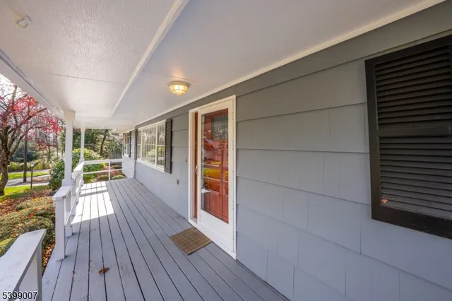 $799,000 | 367 Greenbrier Court, Mountainside, NJ 07092