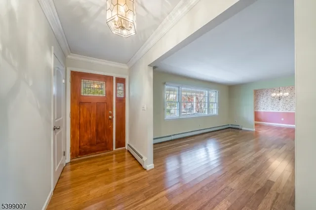 $799,000 | 367 Greenbrier Court, Mountainside, NJ 07092