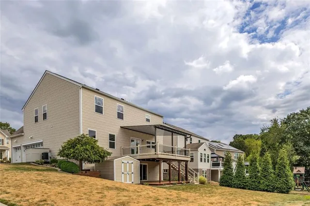 a view of residential houses with city view