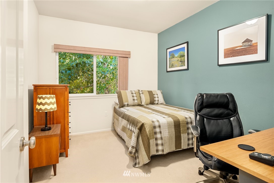 4818 Davis Place South, Unit A Renton, WA 98055 - Photo 12 of 16 Gallery Image 12