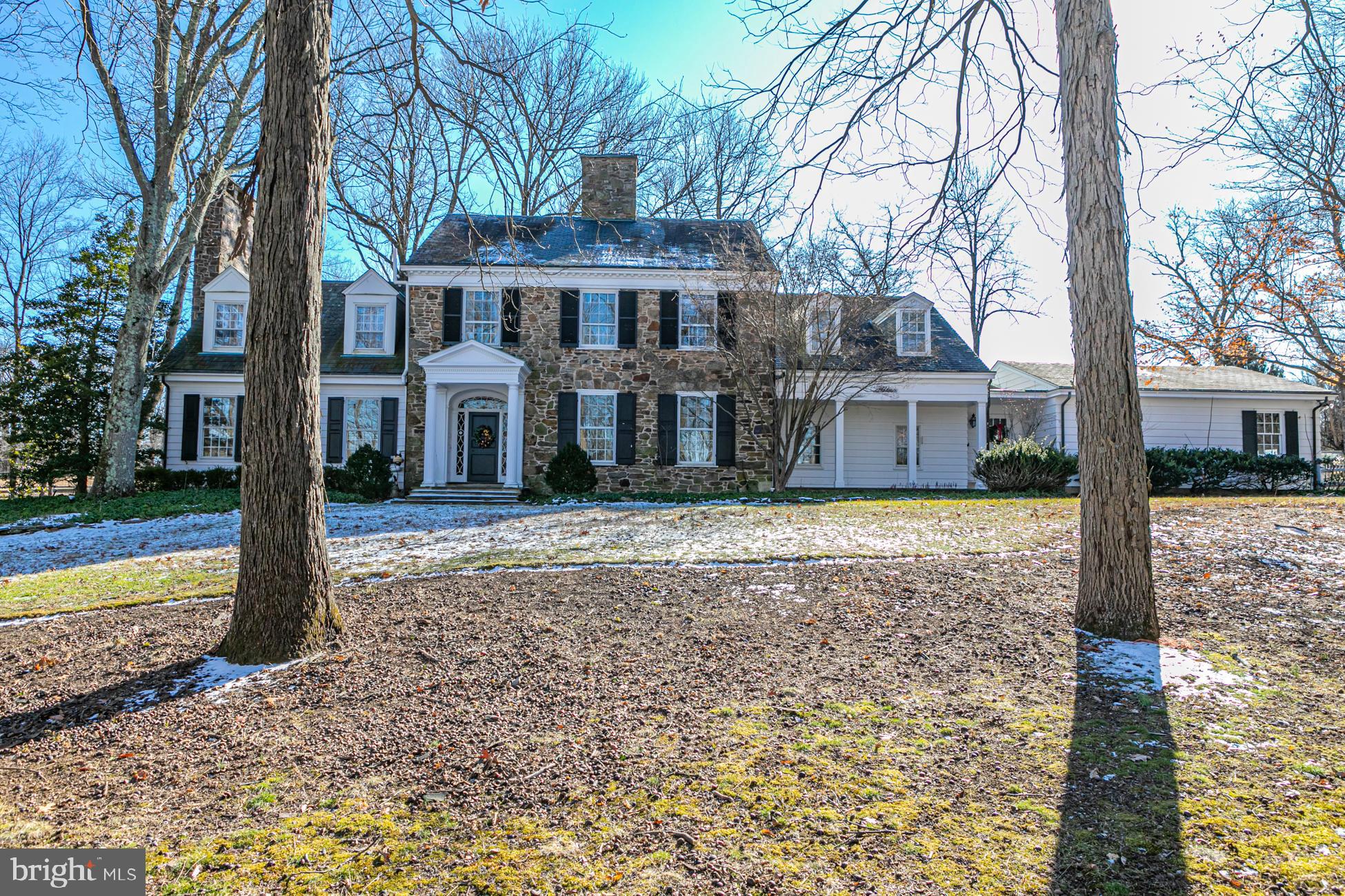 210 Woosamonsa Road Pennington, NJ 08534 - Photo 2 of 54