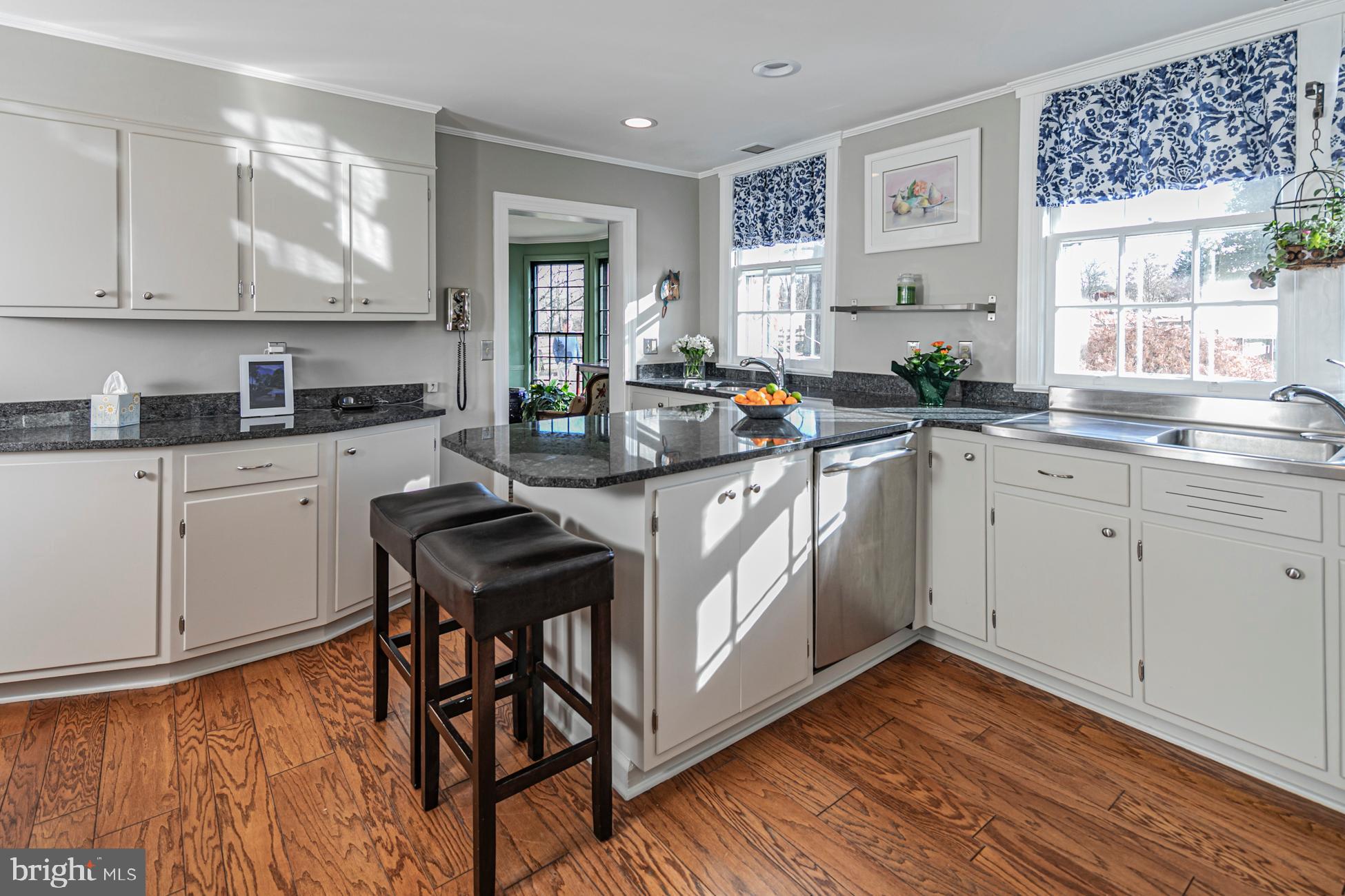 210 Woosamonsa Road Pennington, NJ 08534 - Photo 32 of 54