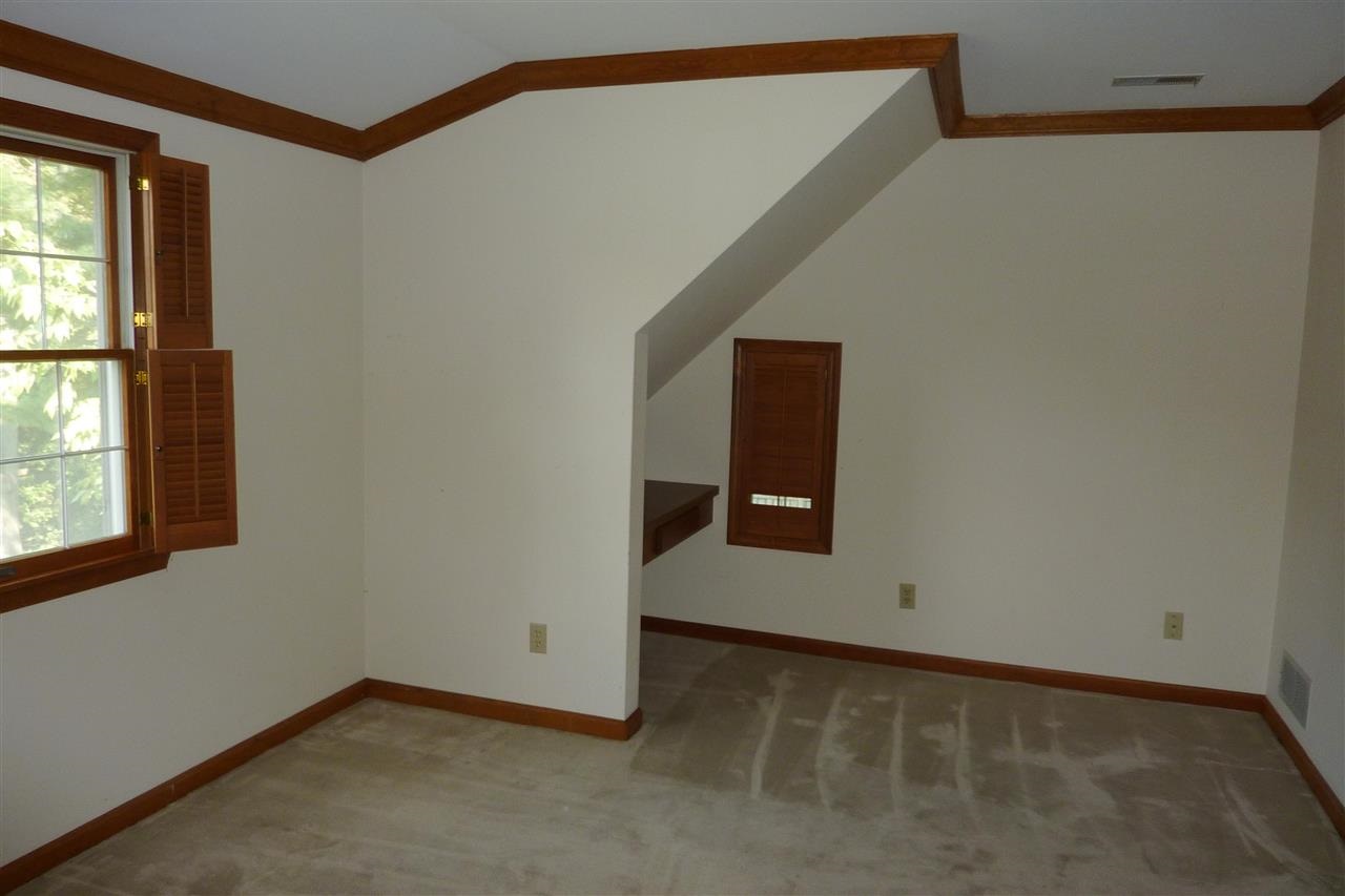 7512 Newburgh Road Evansville, IN 47715 - Photo 20 of 30 Gallery Image 20