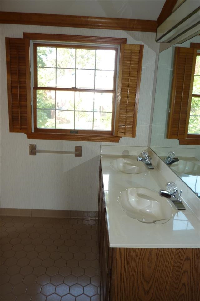 7512 Newburgh Road Evansville, IN 47715 - Photo 21 of 30 Gallery Image 21