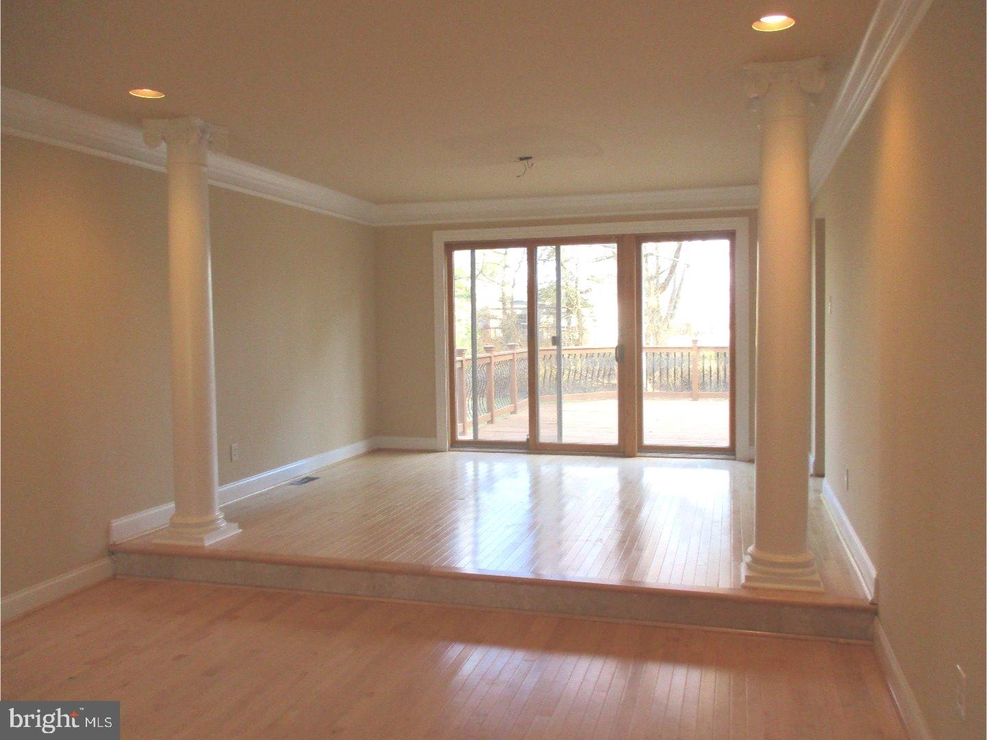 58 Michael Road Holland, PA 18966 - Photo 4 of 23 Dining Room