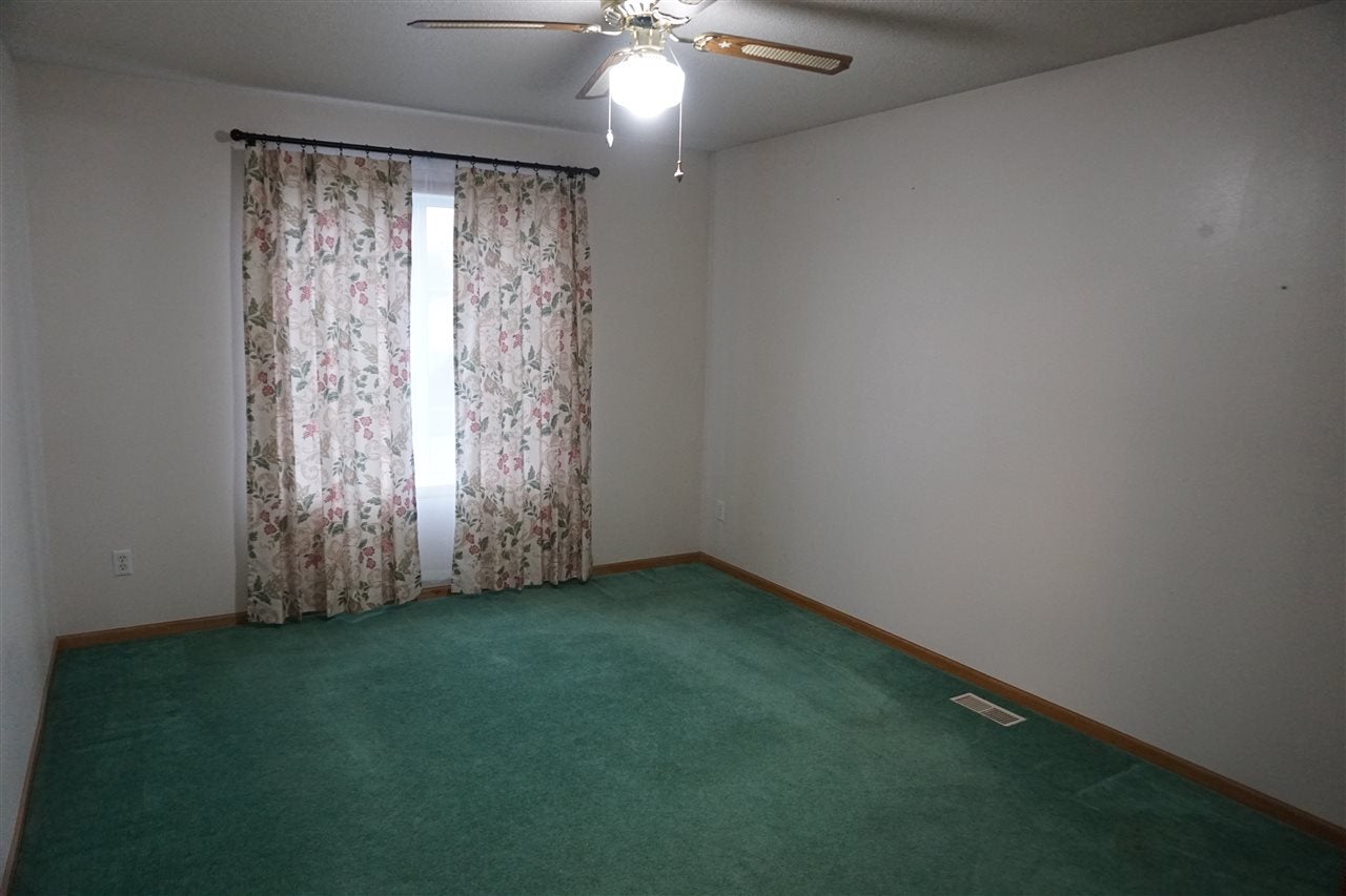 105 Mapel Drive Lone Tree, IA 52755 - Photo 12 of 21 Gallery Image 12