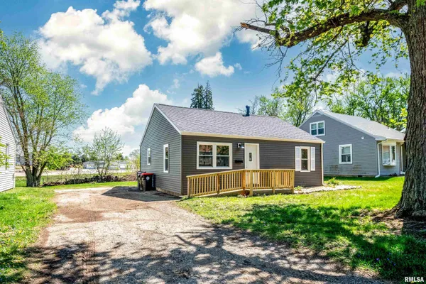 $139,900 | 332 South Carol Avenue, Morton, IL 61550