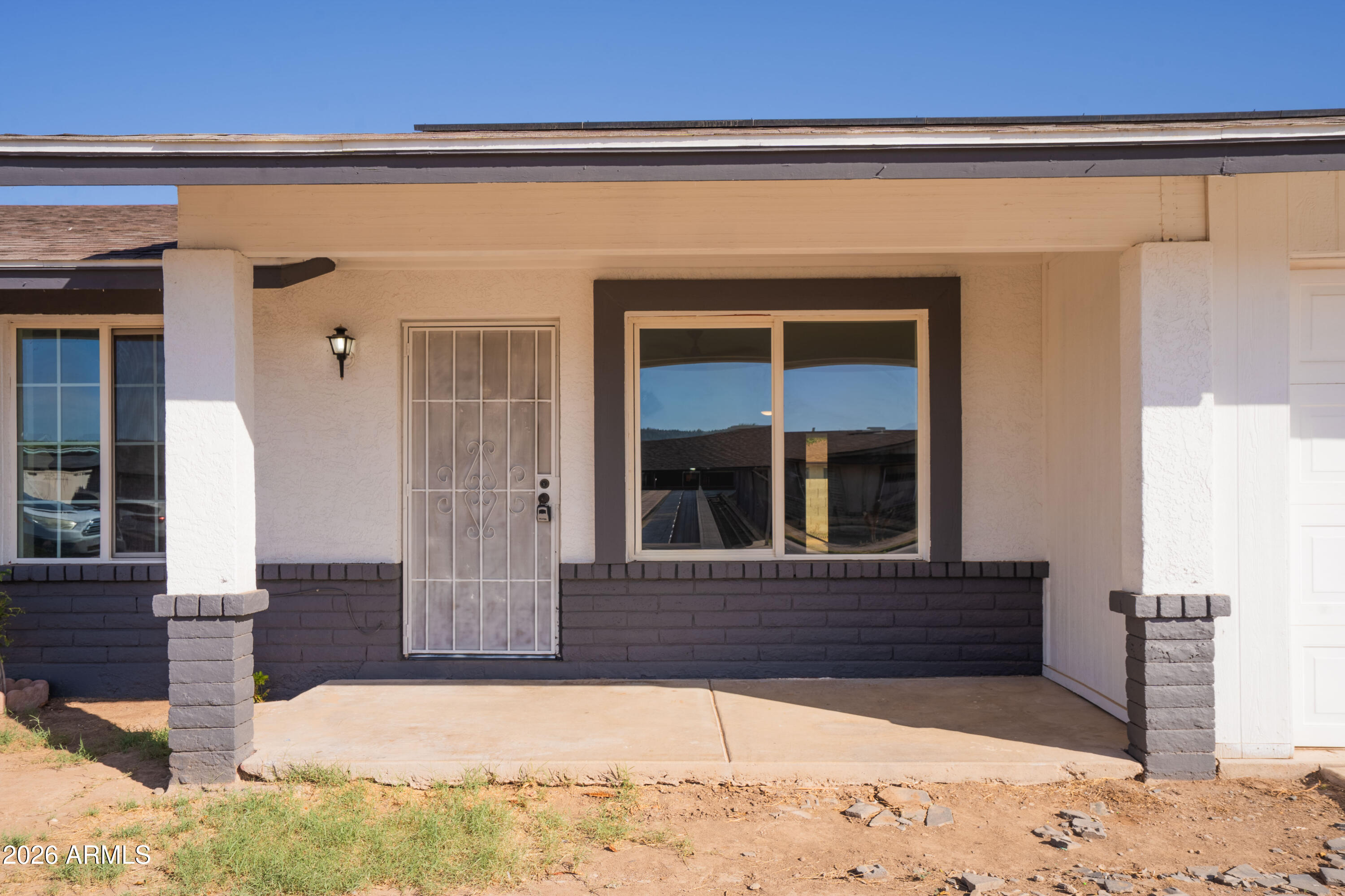 7728 West Cheery Lynn Road Phoenix, AZ 85033 - Photo 6 of 45 DSC02506-HDR