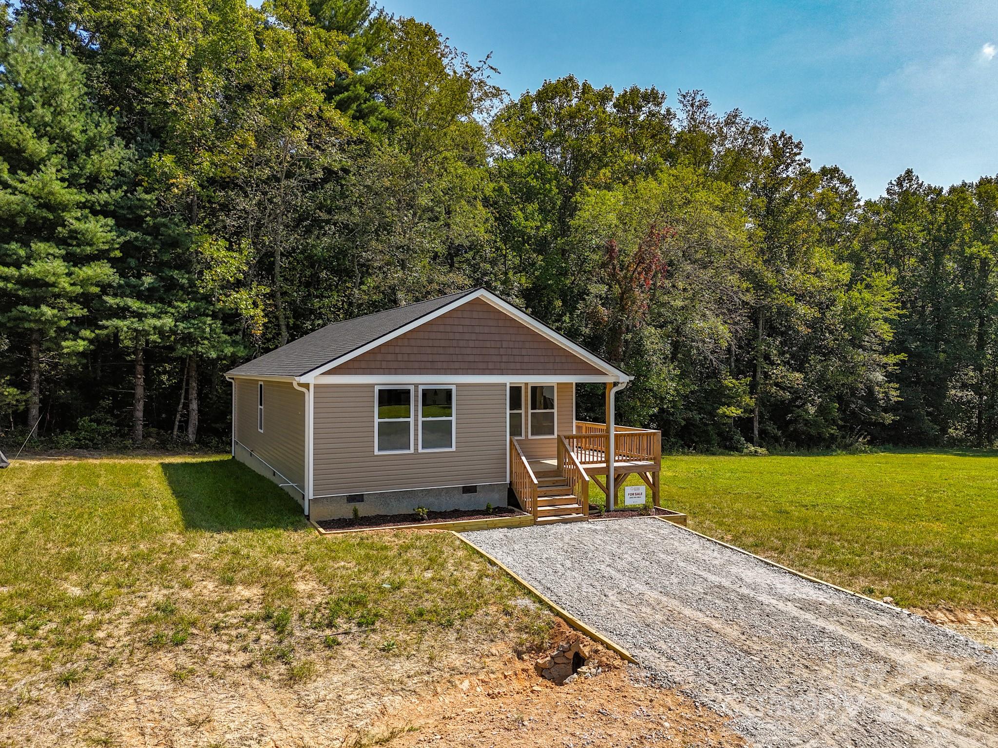 251 Tuttle Road Hendersonville, NC 28792 - Photo 2 of 36 Gallery Image 2