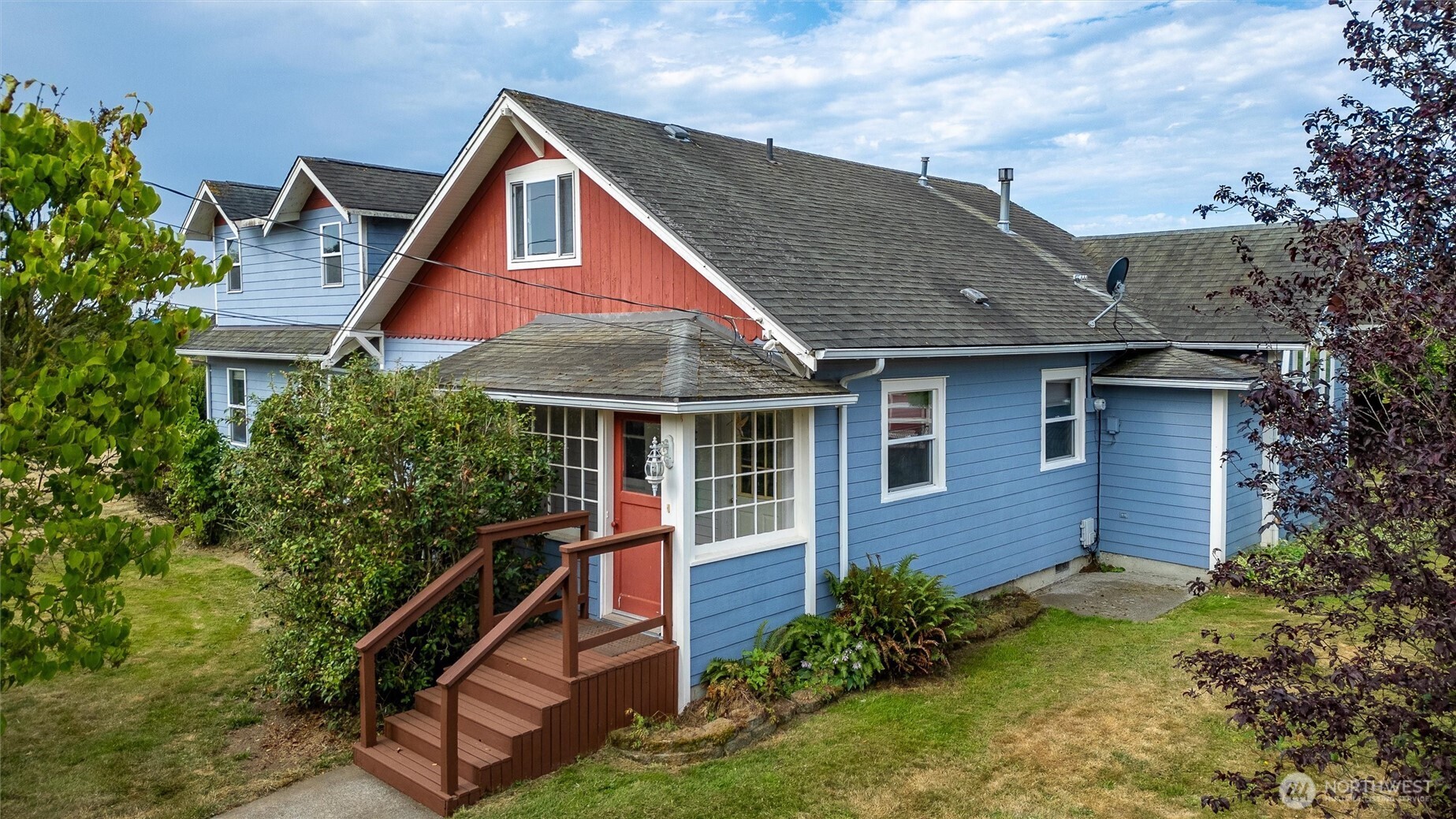 5149 Elder Road Ferndale, WA 98248 - Photo 2 of 40 a front view of a house with garden