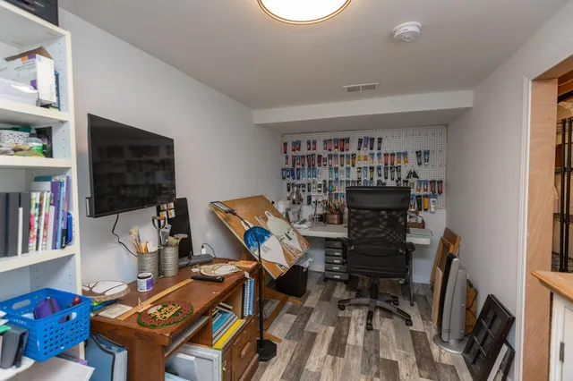 $345,500 | 301 Nottingham Court, North Mankato, MN 56003