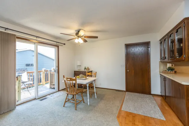 $345,500 | 301 Nottingham Court, North Mankato, MN 56003