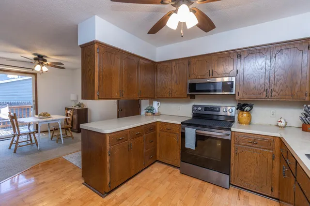 $345,500 | 301 Nottingham Court, North Mankato, MN 56003