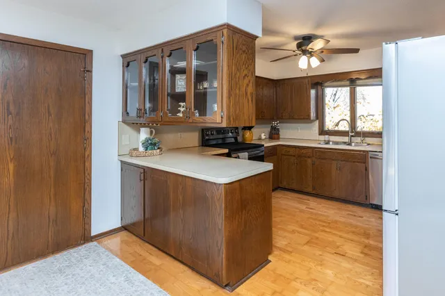 $345,500 | 301 Nottingham Court, North Mankato, MN 56003