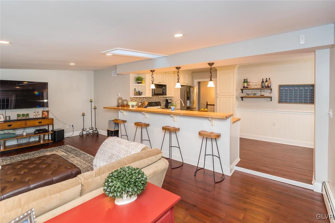 6711 Powder Valley Road Zionsville, PA 18092 - Photo 5 of 24