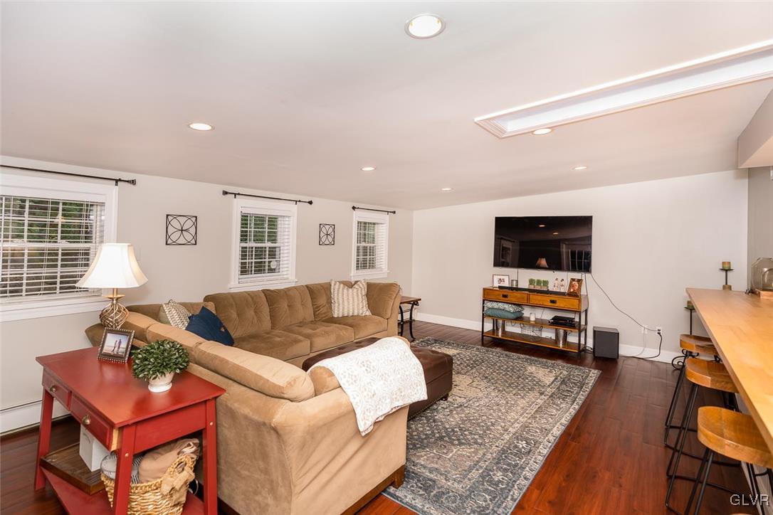 6711 Powder Valley Road Zionsville, PA 18092 - Photo 6 of 24