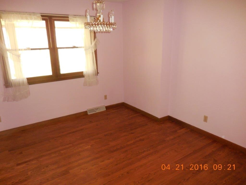 5649 North Woodburn Road Byron, IL 61010 - Photo 13 of 23 Gallery Image 13