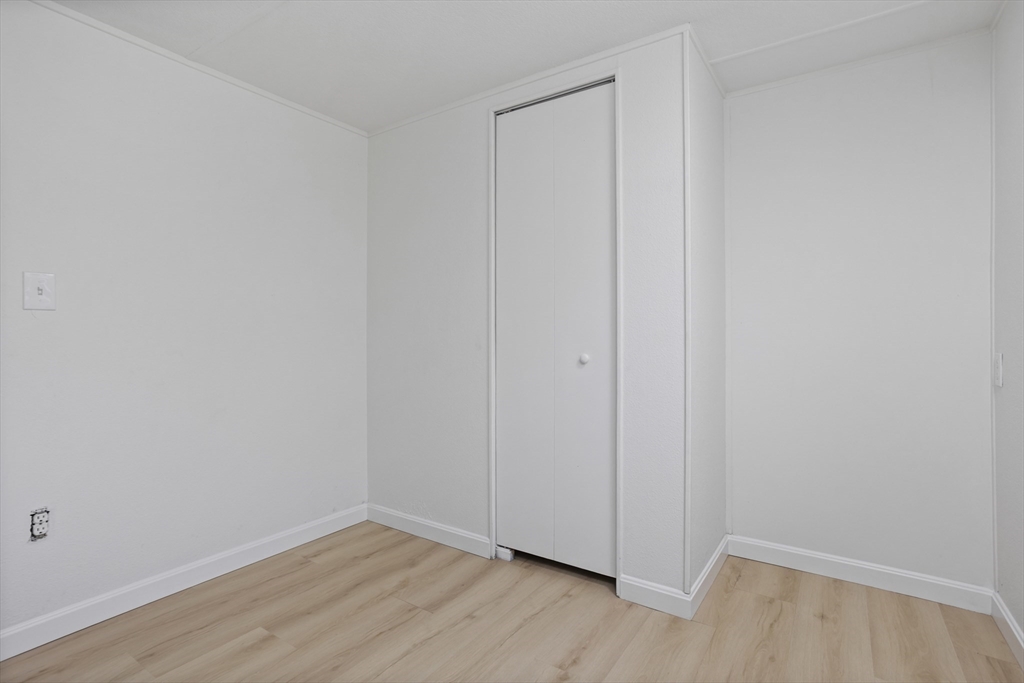 557 Southwest Cutoff, Unit 35 Worcester, MA 01607 - Photo 28 of 32