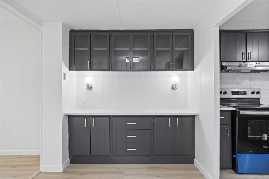 557 Southwest Cutoff, Unit 35 Worcester, MA 01607 - Photo 10 of 32