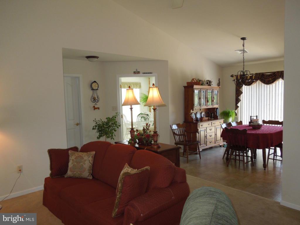785 Heather Ridge Manheim, PA 17545 - Photo 4 of 14