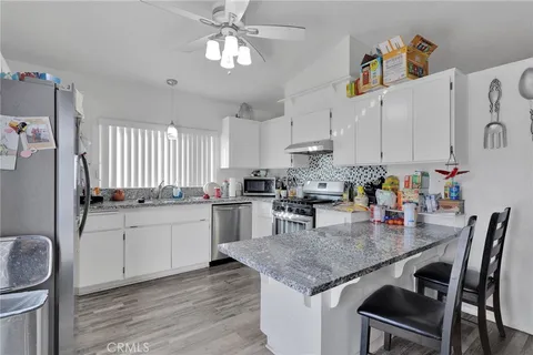 $350,000 | 22517 Ojai Road, Apple Valley, CA 92308