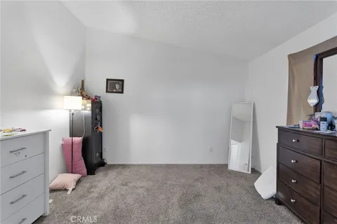 $350,000 | 22517 Ojai Road, Apple Valley, CA 92308