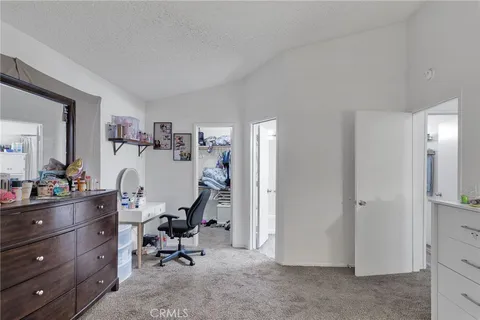 $350,000 | 22517 Ojai Road, Apple Valley, CA 92308