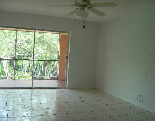 634 Northwest 13th Street, Unit 31 Boca Raton, FL 33486 - Photo 3 of 6 Additional Photo