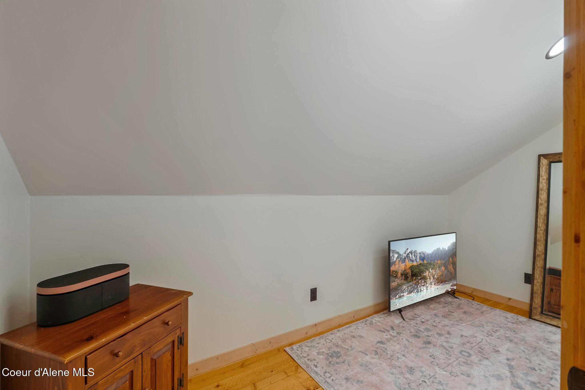 2222 Hidden Valley Road Sandpoint, ID 83864 - Photo 57 of 92 Guest bedroom closet