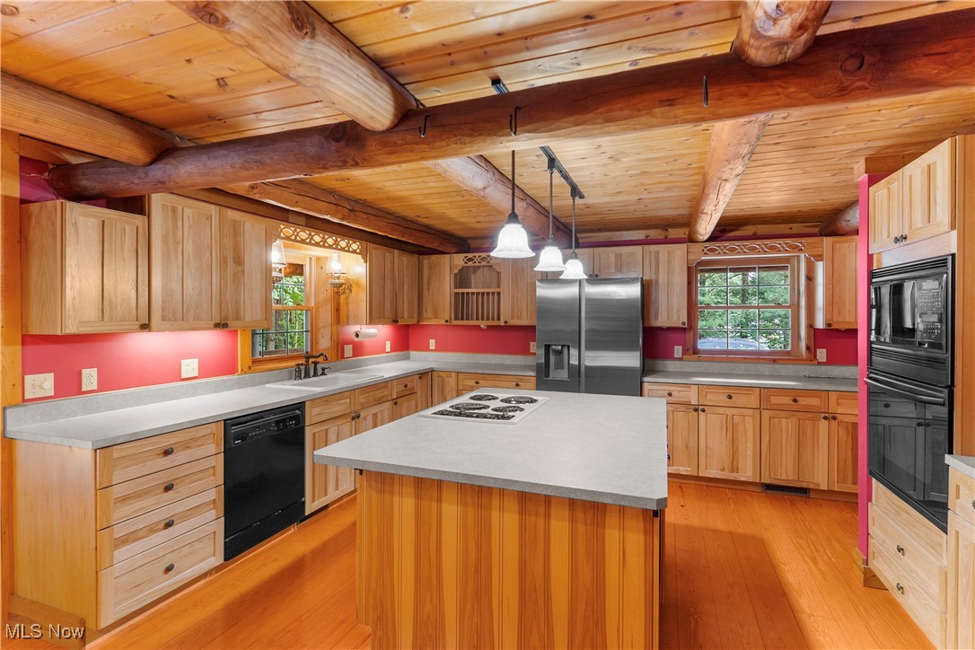 6933 Ryan Road Medina, OH 44256 - Photo 13 of 49 Gallery Image 13