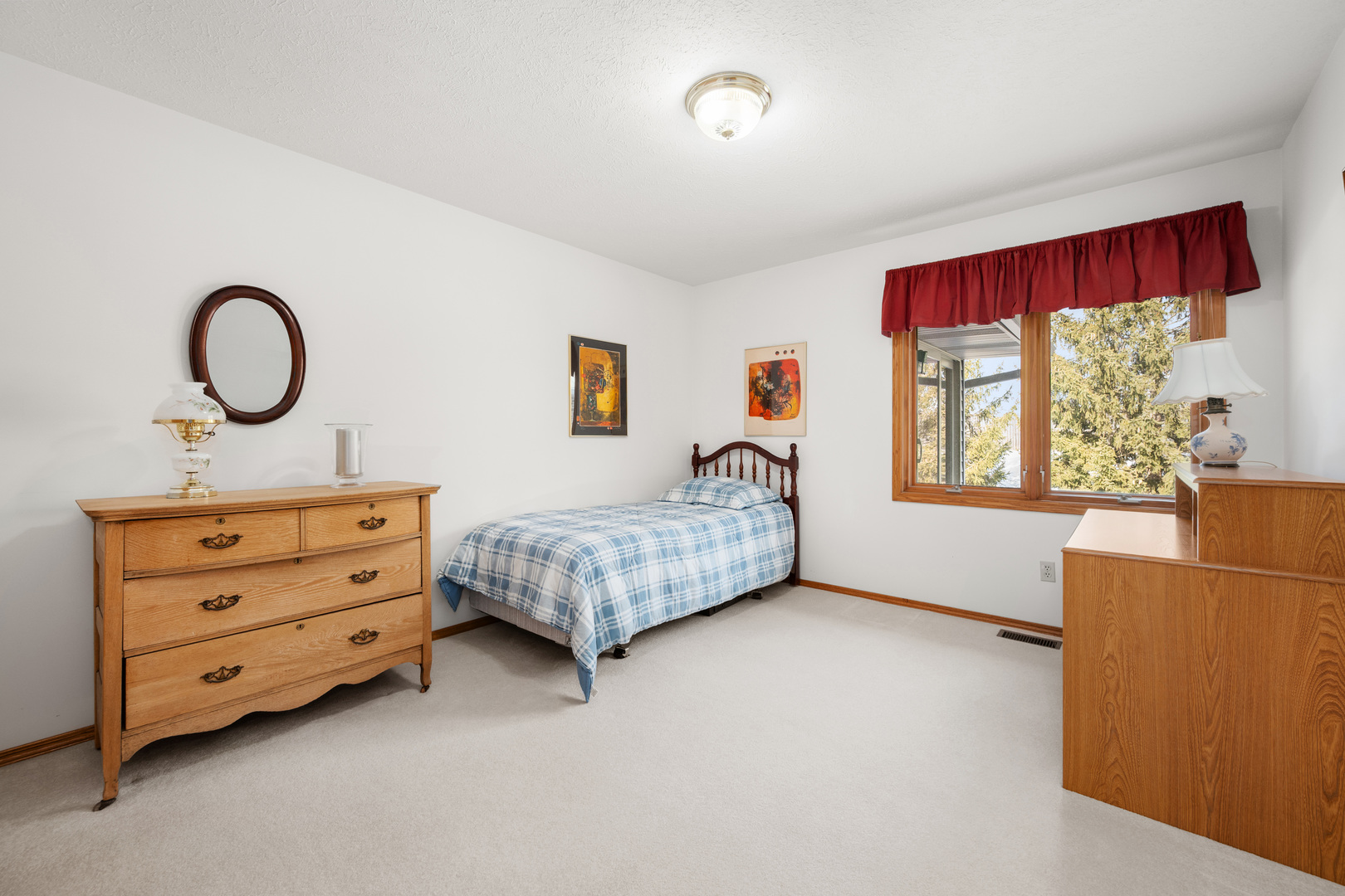 1755 Brock Circle Sycamore, IL 60178 - Photo 23 of 40