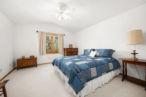 $335,000 | 1755 Brock Circle, Sycamore, IL 60178