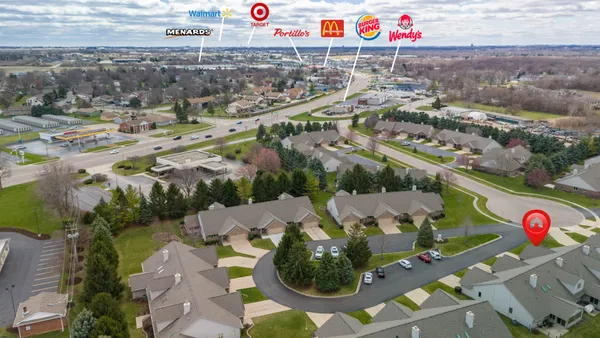$335,000 | 1755 Brock Circle, Sycamore, IL 60178