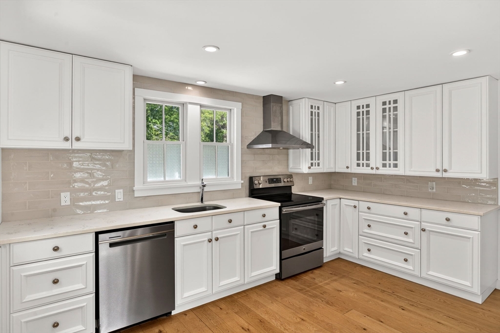 16 Maple Road Barnstable, MA 02632 - Photo 5 of 20