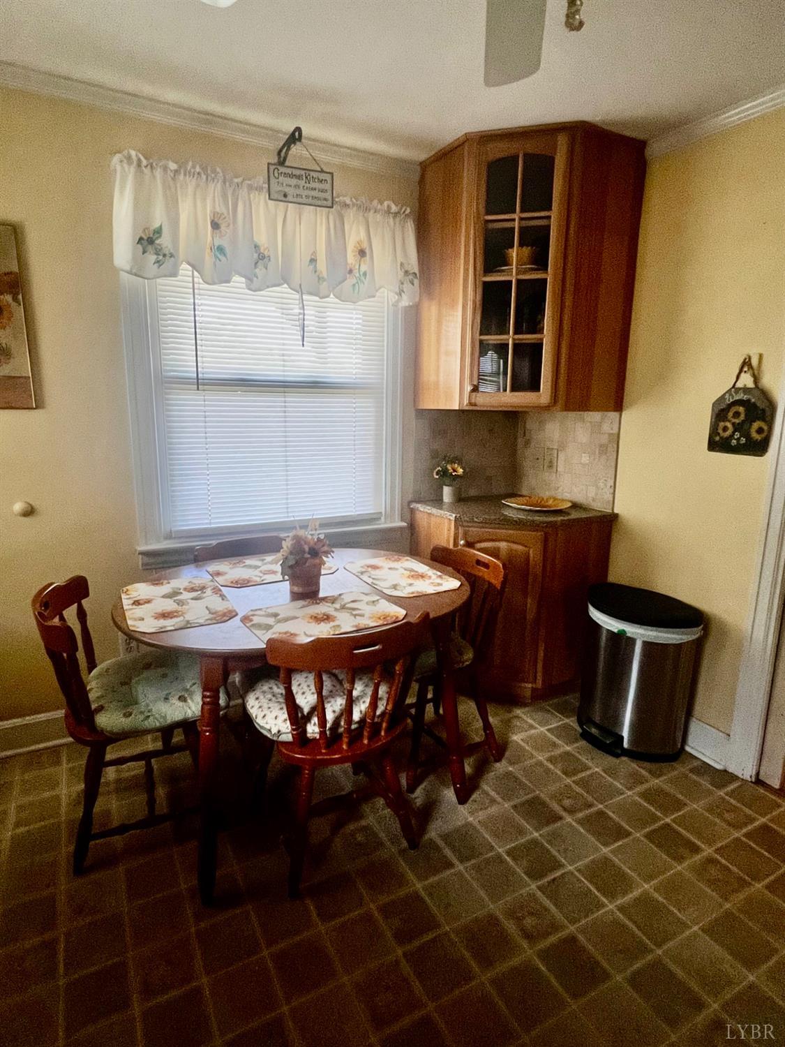 327 Marysville Road Altavista, VA 24517 - Photo 7 of 28
