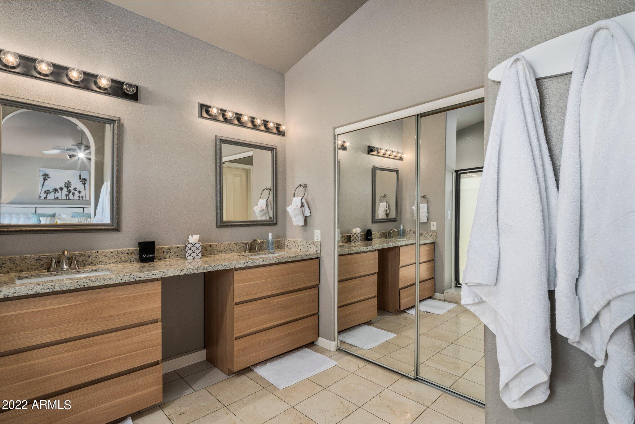 1142 East Kings Avenue Phoenix, AZ 85022 - Photo 27 of 45 Master Bathroom