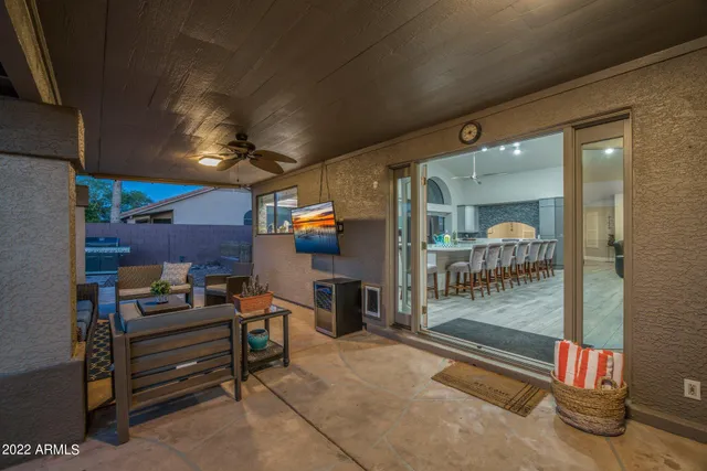 $9,500 | 1142 East Kings Avenue, Phoenix, AZ 85022